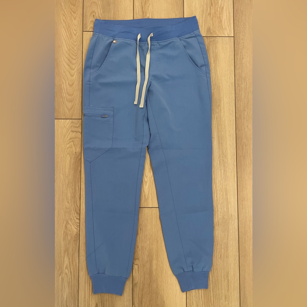 Figs jogger scrub pants